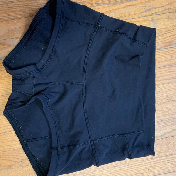 Lululemon Align Shorts - Picture 4 of 4